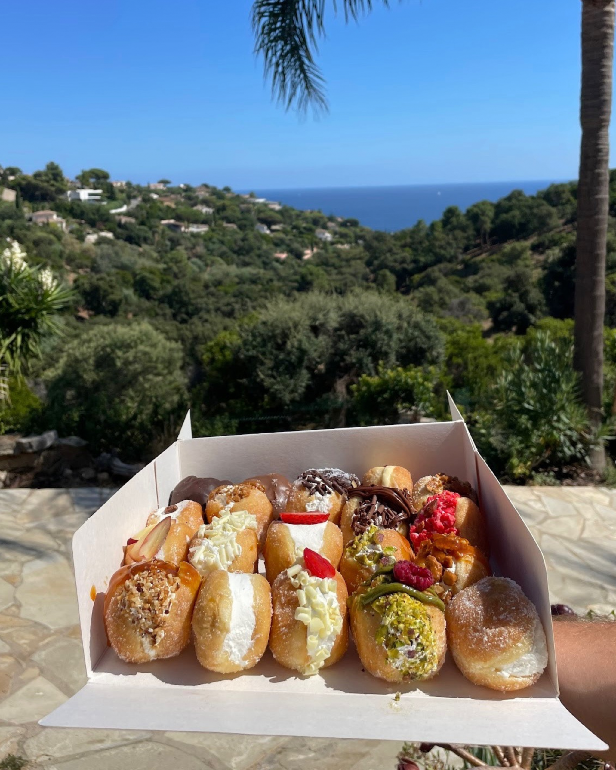 Coffret gourmand personnalisable Chouchou Marseille