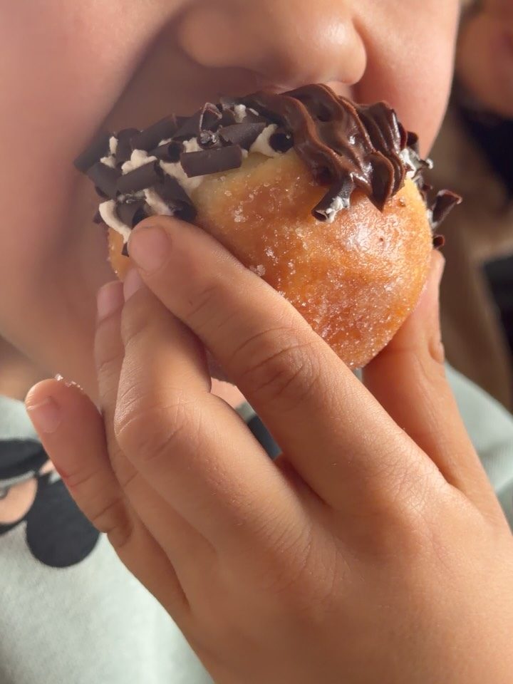 Instagram post from chouchoumarseille_. This post is in position 2.