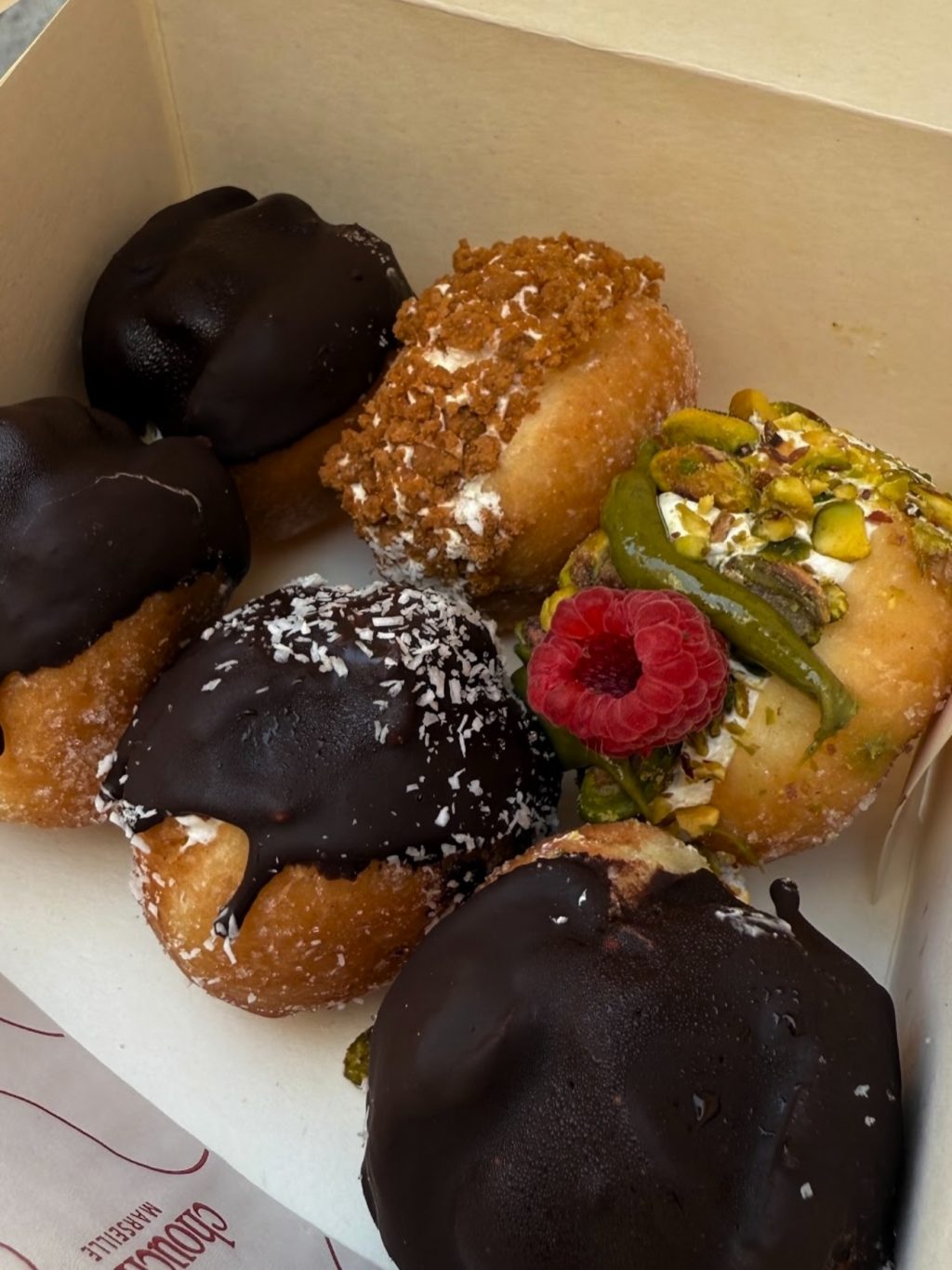 Instagram post from chouchoumarseille_. This post is in position 6.