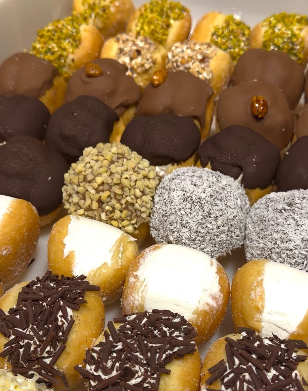 Instagram post from chouchoumarseille_. This post is in position 6.